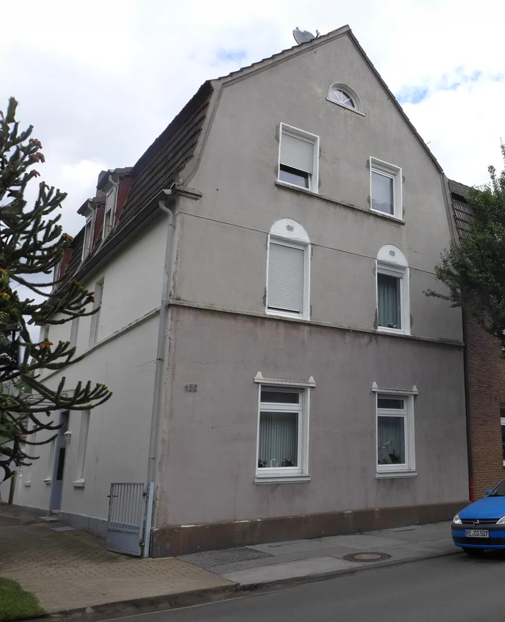 Heimat Lohberg - Gestaltungsfibel - Bild einer Hausfassade vor der Sanierung